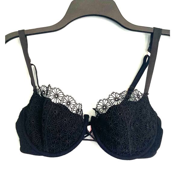 Vintage y2k Victoria's Secret Bra 34D Black Push Up Without Padding